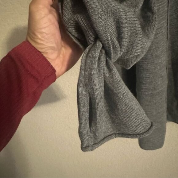 Lululemon Sit In Lotus Wrap II Sz 8 In Heathered Grey Sage - Picture 8 of 15